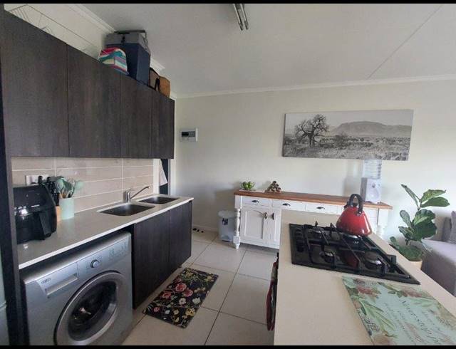 1 BEDROOM APARTMENT RENTED IN DE VELDE